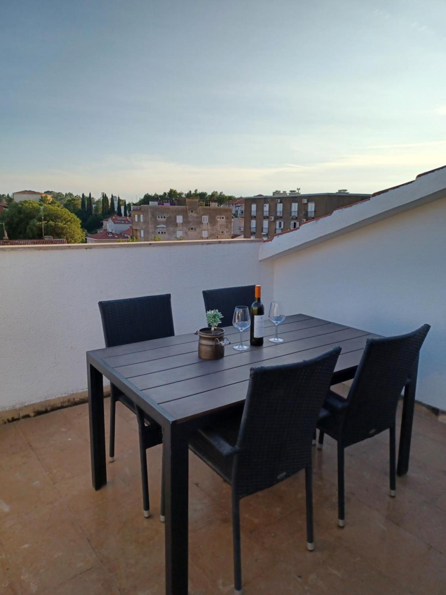 Apartments Emilija Makarska Exterior foto